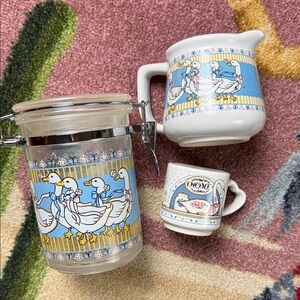 VINTAGE KITCHEN DECOR RIBBON GEESE